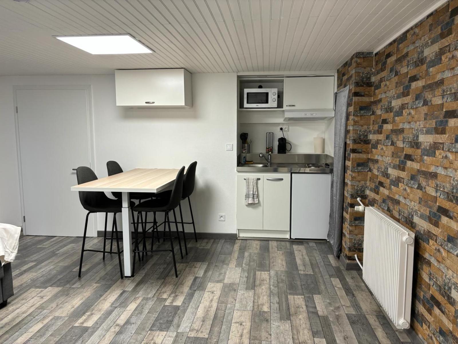 Chaleureux Appartement - Estrade Bollwiller Eksteriør billede
